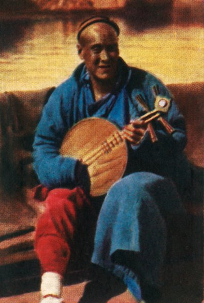 ट्रैवलिंग संगीतकार, चीन, c1928। द्वारा अज्ञात