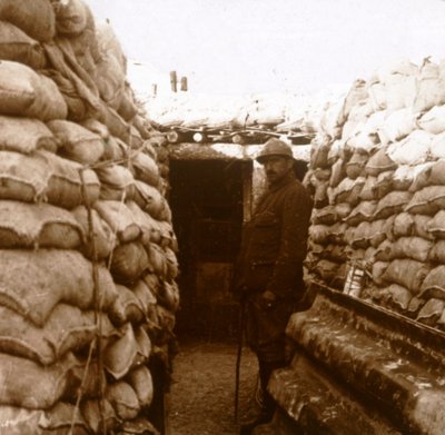 शैम्पेन, उत्तरी फ्रांस में खाइयां, c1914-c1918 द्वारा अज्ञात