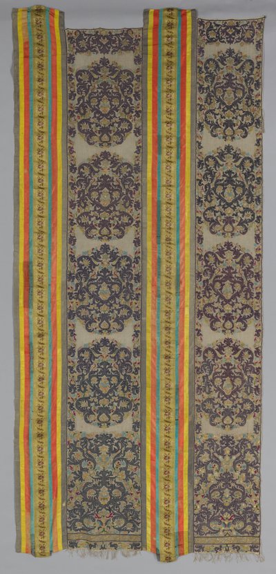 कर्टन के दो भाग, 1700। द्वारा अज्ञात