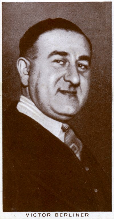 विक्टर बर्लिनर, बॉक्सिंग प्रमोटर और मैनेजर, 1938 द्वारा अज्ञात