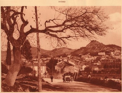 हर्मिट्स रोड, हायर्स, 1930 से लिया गया दृश्य। द्वारा अज्ञात