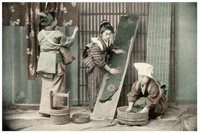 वाशिंग किमोनोस, जापान, 1904 द्वारा अज्ञात