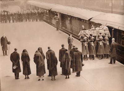 ताबूत देखना, रॉयल स्टैंडर्ड, 1936 द्वारा कवर किया गया द्वारा अज्ञात