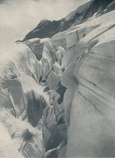 ग्रिंडेलवाल्ड के ऊपर बर्गली द्वारा यविंग क्रेवास, c1935 द्वारा अज्ञात