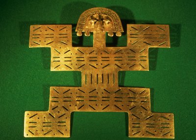 तोलिमा क्षेत्र, कोलम्बिया का पेक्टोरल आभूषण, c। 500-1500 ई। (सोना) द्वारा अज्ञात अज्ञात