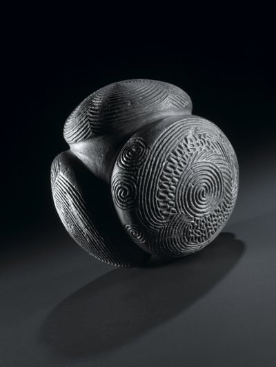 ग्लास हिल, टोवी, एबर्डीनशायर, नियोलिथिक से नक्काशीदार गेंद, c.3000 ईसा पूर्व द्वारा अज्ञात