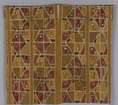 ट्यूनिक, 600-800 द्वारा अज्ञात