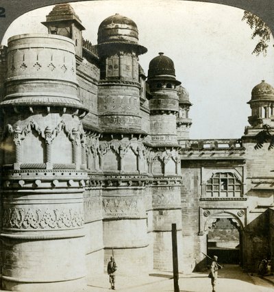 मान सिंह पैलेस, ग्वालियर, मध्य प्रदेश, भारत, c1900s। द्वारा अंडरवुड और अंडरवुड