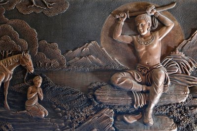 Linh Phong buddhist temple, Life of Buddha, महल से दूर, राजकुमार सिद्दार्थ ने लत्ता के लिए अपने बढ़िया कपड़ों का आदान-प्रदान किया और अपने लंबे बाल, Dalat, वियतनाम काट दिए। द्वारा अज्ञात