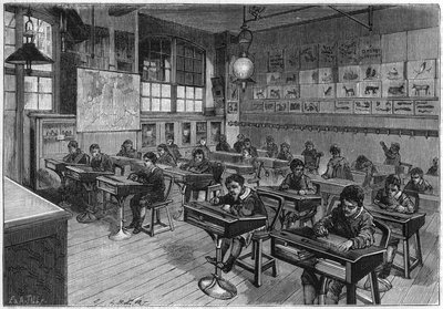 L'Ecole Monge (प्राथमिक विद्यालय, प्राथमिक विद्यालय) के एक मौलिक वर्ग का दृश्य। लोहे की टांग पर लगी प्रत्येक टेबल एक पारदर्शी बर्फ से सुसज्जित है जो आपको डेस्क के अंदर देखने की अनुमति देती है। "" ला नेचर में। विज्ञान और उनके अनुप्रयोगों की सम द्वारा अज्ञात कलाकार
