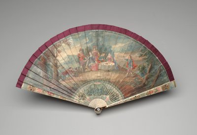 आउटडोर पार्टी के एक दृश्य के साथ ब्रिसे फैन, c.1700-25 (हाथीदांत ब्लेड, रेशम रिबन, गिल्डिंग, कछुआ, मदर-ऑफ-पर्ल और ब्रास पर गौचे) द्वारा अज्ञात कलाकार