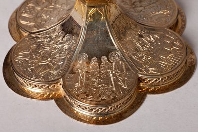 प्याला। सुनार, आभूषण द्वारा अज्ञात कलाकार