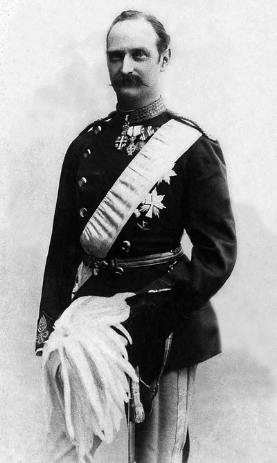 फ्रेडरिक वॉन ओल्डेनबर्ग (1843-1912) का पोर्ट्रेट, जिसे 1906 से 1912 तक डेनमार्क के राजा फ्रेडरिक VIII के रूप में जाना जाता है। द्वारा अज्ञात फोटोग्राफर