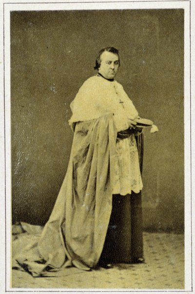 1869 में मोनसेग्नूर लैविगेरी (1825 - 1892) का पोर्ट्रेट द्वारा अज्ञात फोटोग्राफर