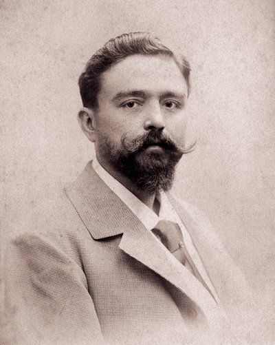 35 साल की उम्र में संगीतकार और पियानोवादक आइजैक अल्बेनिज़ (1860-1909) का पोर्ट्रेट। 1895 की तस्वीर। मैड्रिड। अल्बेनीज फाउंडेशन। द्वारा अज्ञात फोटोग्राफर