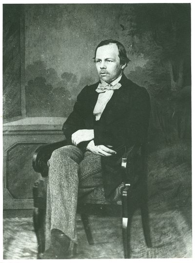 लेखक फ्योडोर मिखाइलोविच दोस्तोयेव्स्की (1821-1881), बेनामी का पोर्ट्रेट द्वारा अज्ञात फोटोग्राफर