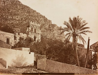  द्वारा अज्ञात फोटोग्राफर