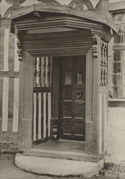 डोरवे, द मिडिल हाउस, मेफील्ड, ससेक्स (बी/डब्ल्यू फोटो) द्वारा विलियम गल्सवर्थी डेवी