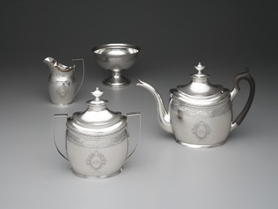 चायदानी, क्रीमर, अपशिष्ट कटोरा और चीनी का कटोरा, c.1795 (चांदी और दृढ़ लकड़ी) द्वारा विलियम गैरेट फोर्ब्स