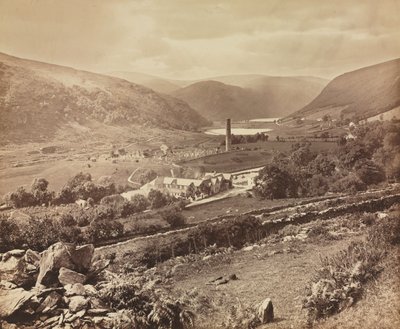 ग्लेनडालो की घाटी, काउंटी विकलो, आयरलैंड, c. 1864. द्वारा विलियम रसेल सेडगफील्ड