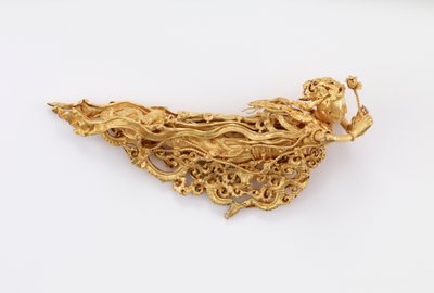अप्सरासिस, बौद्ध स्वर्गीय प्राणियों (सोने) की एक जोड़ी द्वारा Yuan Dynasty Chinese School