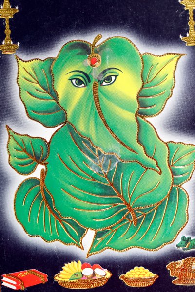 गणेश या गणपति: हाथी के सिर वाले हिंदू देवता। द्वारा . .