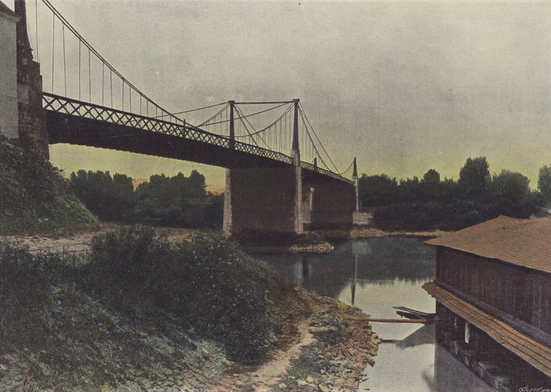 Chalonnes-sur-Loire (रंगीन फोटो) द्वारा (बाद में) फ्रांसीसी फोटोग्राफर
