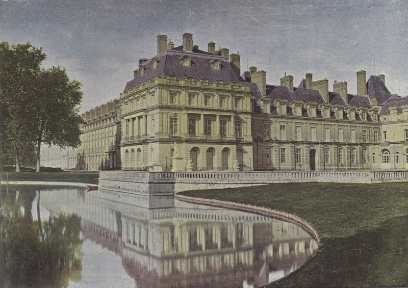 Fontainebleau, Cour de la Fontaine (रंगीन फोटो) द्वारा (बाद में) फ्रांसीसी फोटोग्राफर