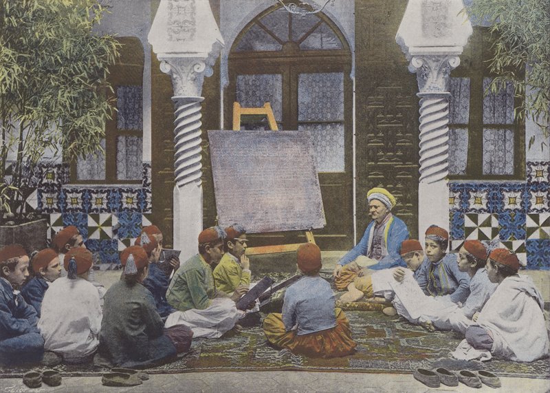अरब स्कूल (रंगीन फोटो) द्वारा (बाद में) फ्रांसीसी फोटोग्राफर