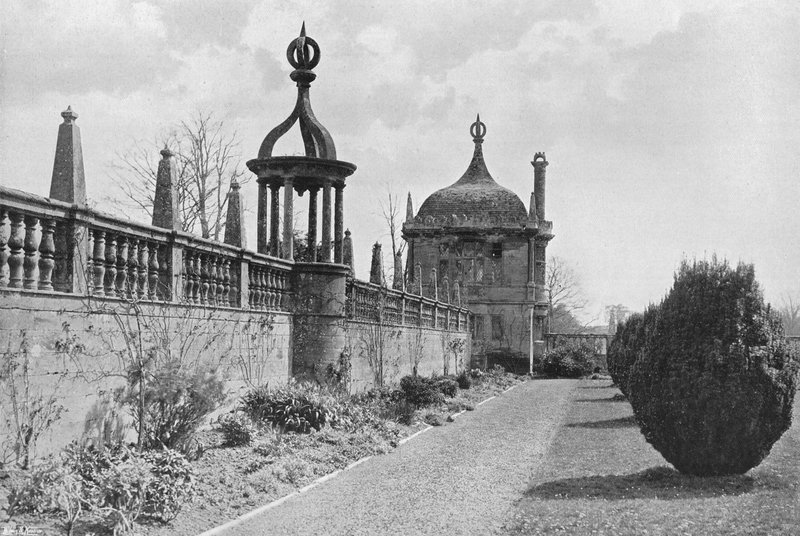 मंदिर और कबूतर द्वारा चार्ल्स लैथम