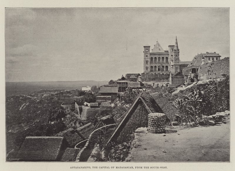 दक्षिण-पश्चिम से मेडागास्कर की राजधानी एंटानानारिवो द्वारा अंग्रेजी फोटोग्राफर