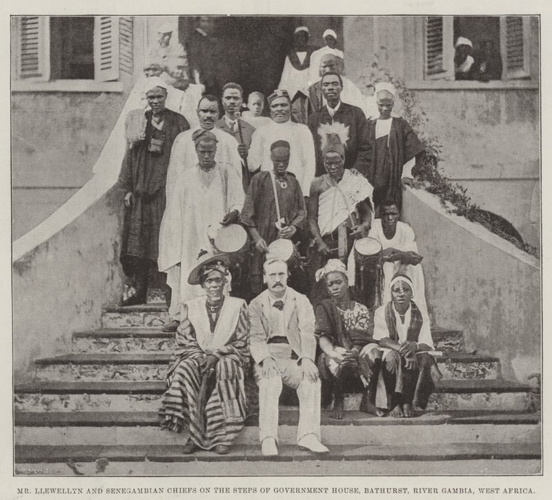 श्री लेवेलियन और सेनेगाम्बियन चीफ गवर्नमेंट हाउस, बाथर्स्ट, गाम्बिया, वेस्ट अफ्रीका के कदमों पर द्वारा अंग्रेजी फोटोग्राफर