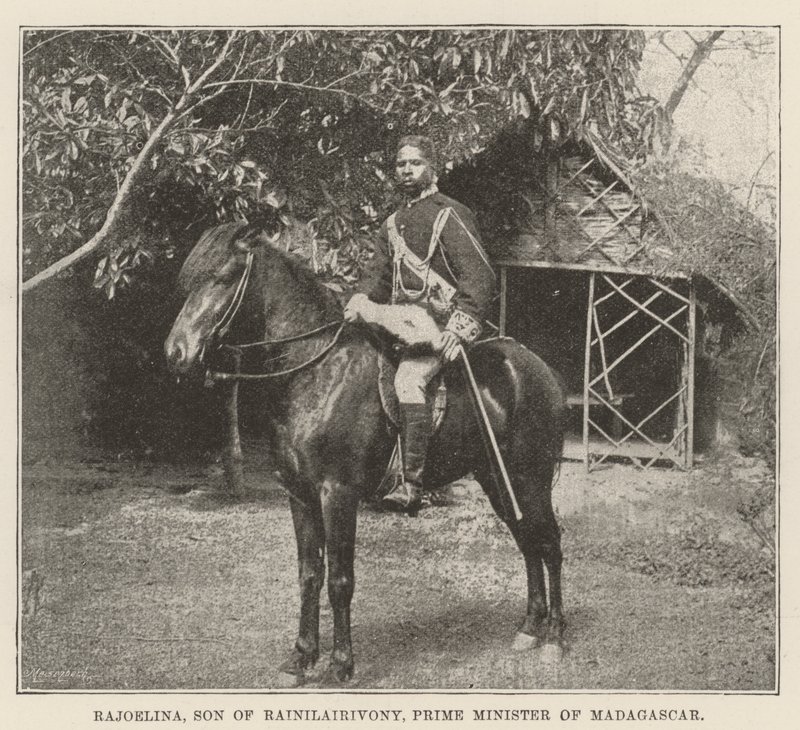 राजोइलिना, रेनिलैरिवोनी के बेटे, मेडागास्कर के प्रधान मंत्री द्वारा अंग्रेजी फोटोग्राफर