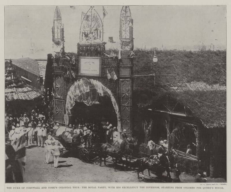 द ड्यूक ऑफ कॉर्नवाल और यॉर्कस औपनिवेशिक टूर, रॉयल पार्टी, महामहिम राज्यपाल के साथ, कोलंबो से हाउस के लिए शुरुआत द्वारा अंग्रेजी फोटोग्राफर