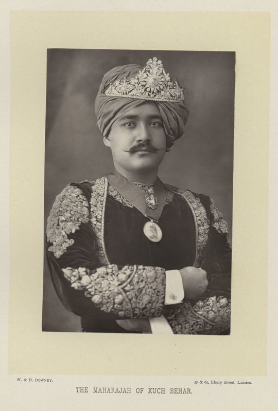 The Maharajah of Kuch Behar  द्वारा अंग्रेजी फोटोग्राफर