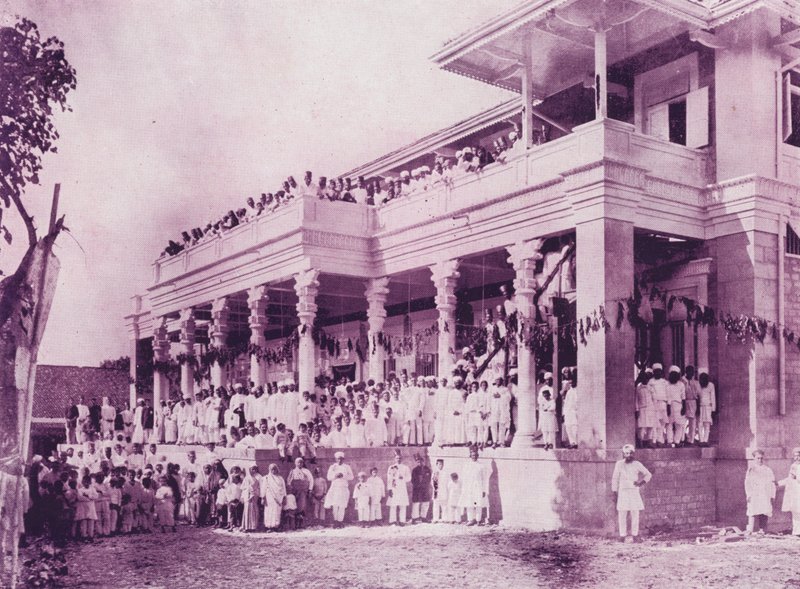 उडुवर अग्नि मंदिर द्वारा अंग्रेजी फोटोग्राफर