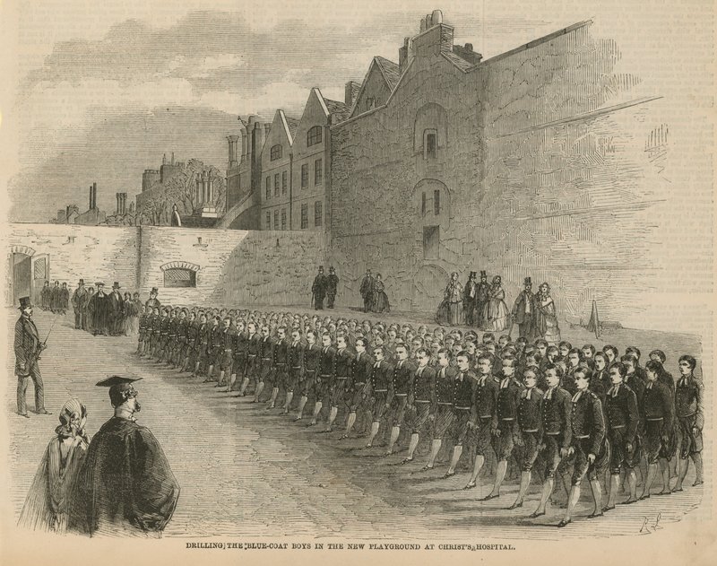 Bluecoat लड़कों की ड्रिलिंग द्वारा अंग्रेजी स्कूल