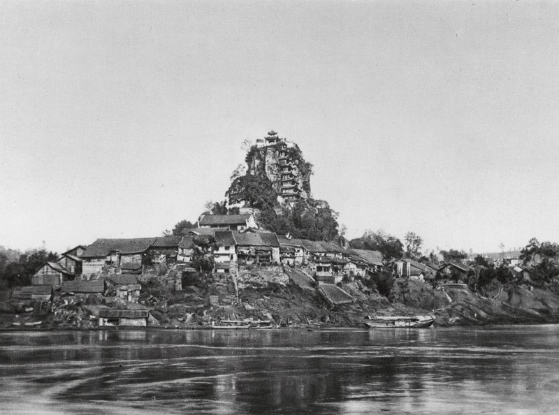  द्वारा अर्न्स्ट बोर्शमैन