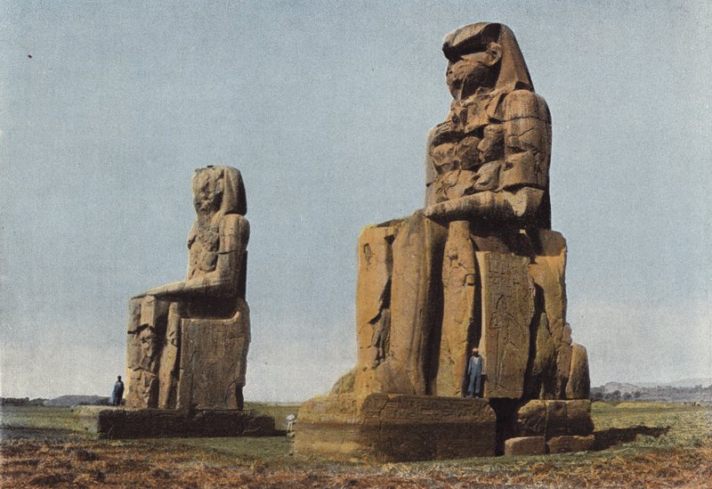 Thebes, Colossi of Memnon द्वारा यूरोपीय फोटोग्राफर