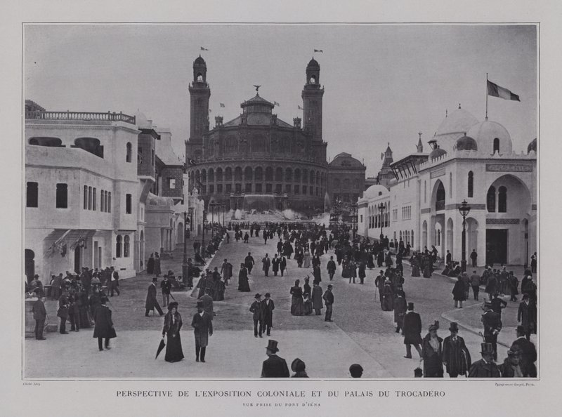 पोंट डी'एना, एक्सपोज़िशन यूनिवर्सेल 1900, पेरिस से देखे गए फ्रांसीसी औपनिवेशिक मंडप और पालिस डु ट्रोकैडेरो (बी / डब्ल्यू फोटो) द्वारा फ्रेंच फोटोग्राफर