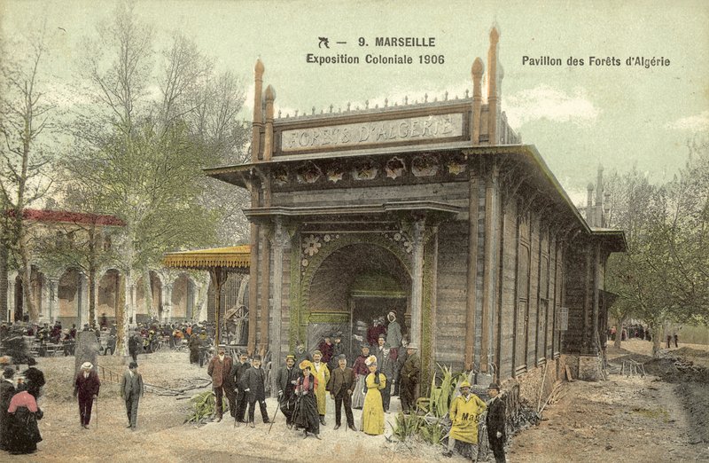 मार्सिले, औपनिवेशिक प्रदर्शनी 1906, पैविलॉन डेस फ़ोरेट्स डी'एल्गेरी (रंगीन फोटो) द्वारा फ्रेंच फोटोग्राफर