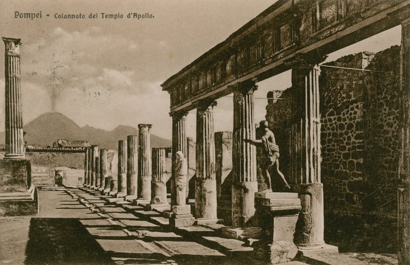 पोम्पी - अपोलो के मंदिर का उपनिवेश। 1913 में पोस्टकार्ड भेजा गया। द्वारा फ्रेंच फोटोग्राफर
