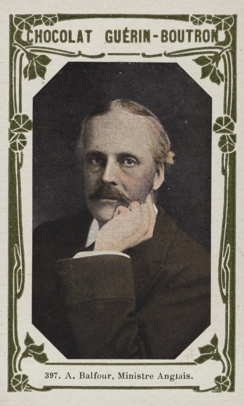 Balfour में, अंग्रेजी मंत्री (रंगीन फोटो) द्वारा फ्रेंच स्कूल