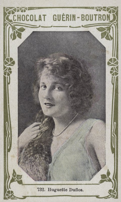 Huguette Duflos (रंगीन फोटो) द्वारा फ्रेंच स्कूल