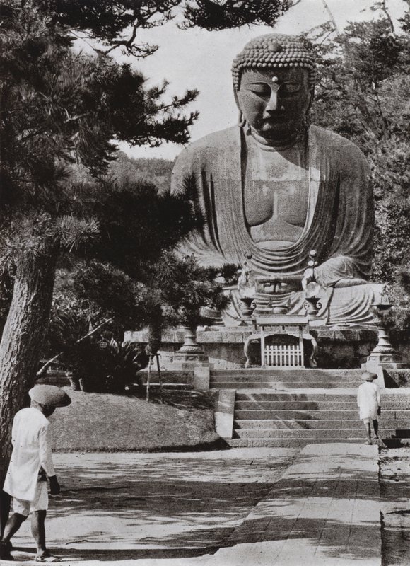 अमिदा, बुद्ध (बी/डब्ल्यू फोटो) द्वारा हर्बर्ट पोंटिंग