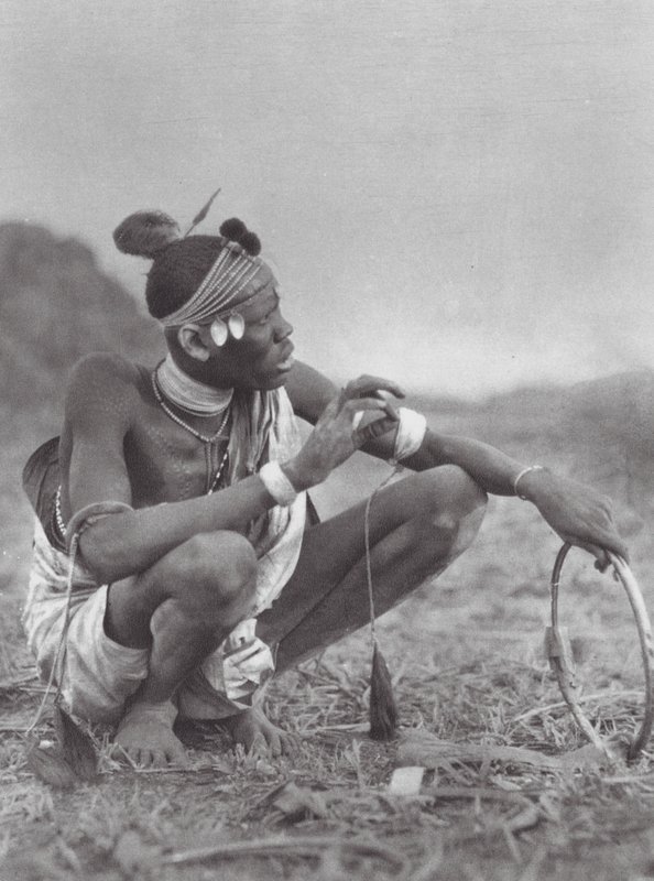  द्वारा ह्यूगो एडोल्फ बर्नात्ज़िक
