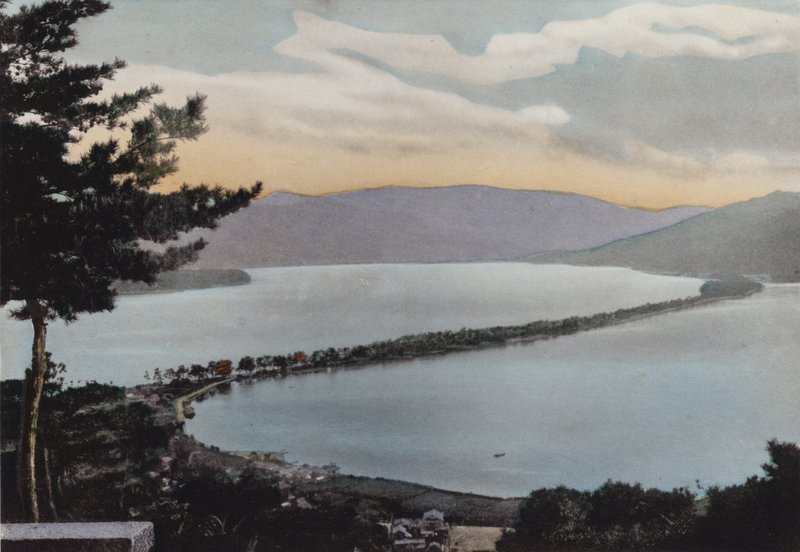 जापान, c.1912: अमानो-हाशिडेट जापान के तीन सबसे प्रसिद्ध दृश्यों में से एक; क्योटो से लगभग 80 मील (फोटो) द्वारा फोटोग्राफर जापानी