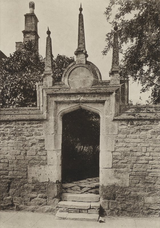 डोरवे, पेनिस अल्म्सहाउस, औंडल (बी/डब्ल्यू फोटो) द्वारा विलियम गल्सवर्थी डेवी